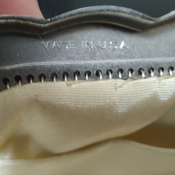 1930's Vintage silver mesh Whiting and Davis Co clutch - Picture 7 of 10